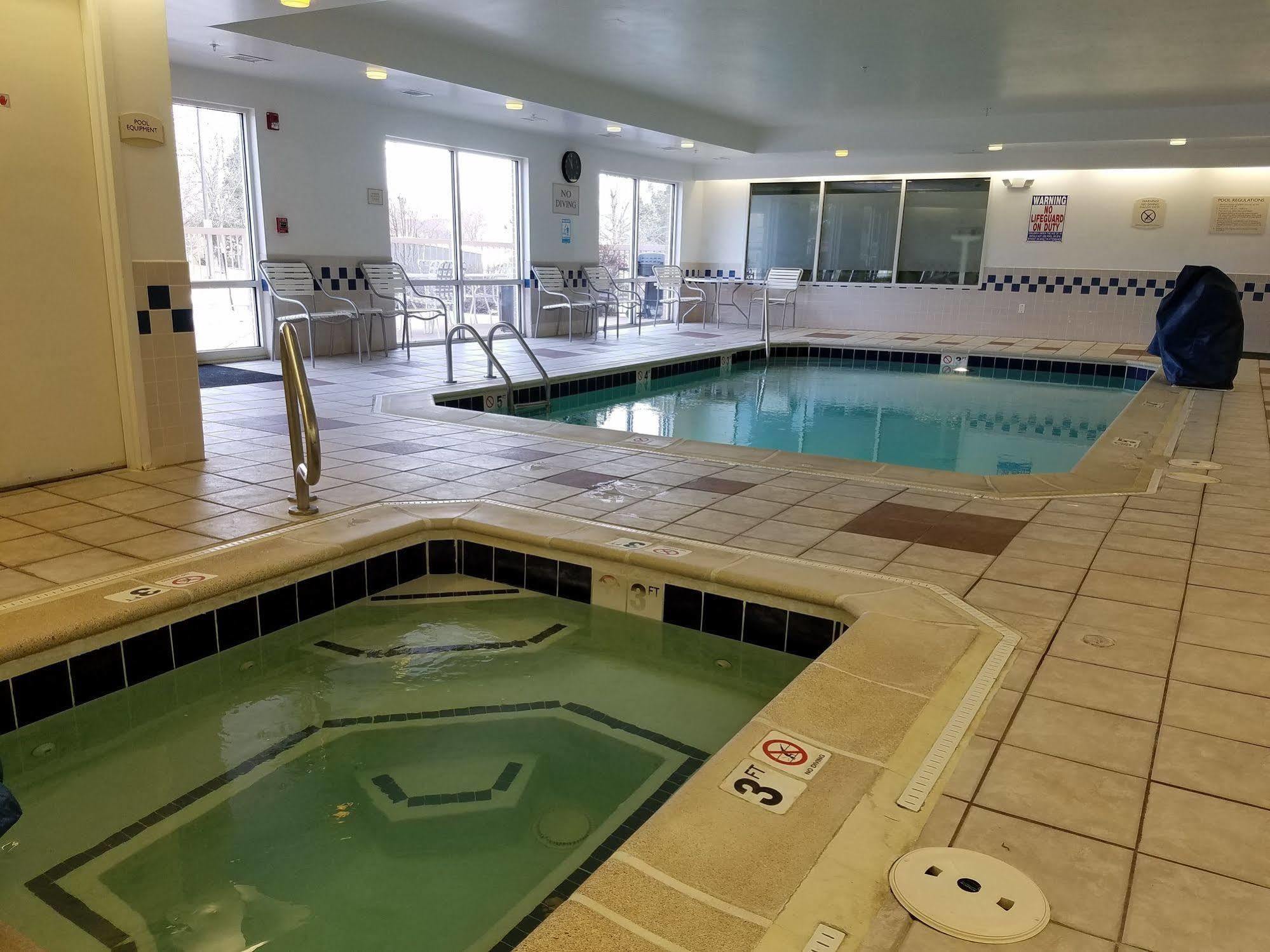 Fairfield By Marriott Denver / 3* Westminster
